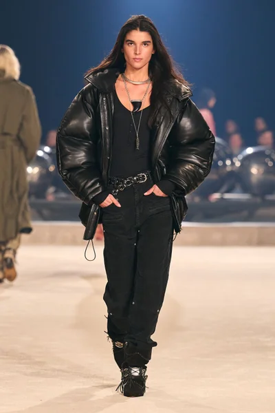 Look 22